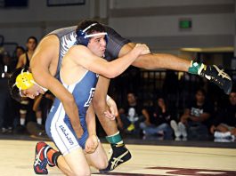 Prep Wrestling: Mustangs break team record, win 12th straight title