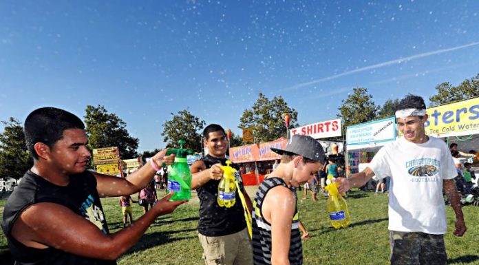 Garlic Fest teaches athletes importance of giving back