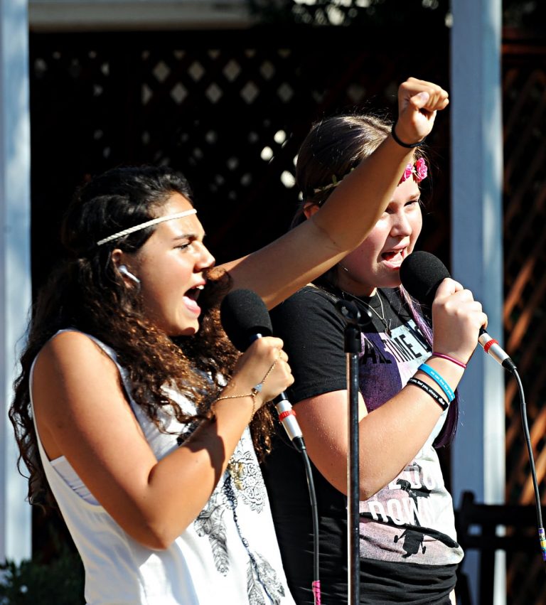 Party on the Porches