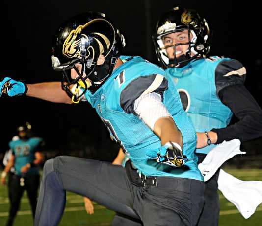 Prep Football: Cougars protect their house in win over Sobrato