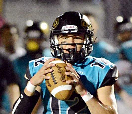 Prep Football: Cougars escape Monte Vista Christian