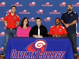 JUCO Football: Gavilan’s DeCarlo inks with Yellowjackets