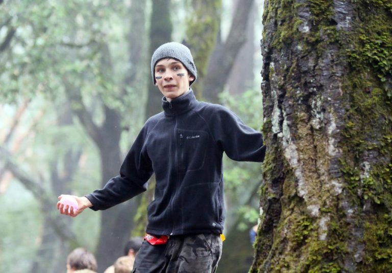 Students learn history from the trenches