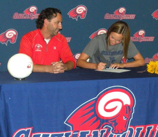 JUCO Volleyball: Hartman inks with William Penn