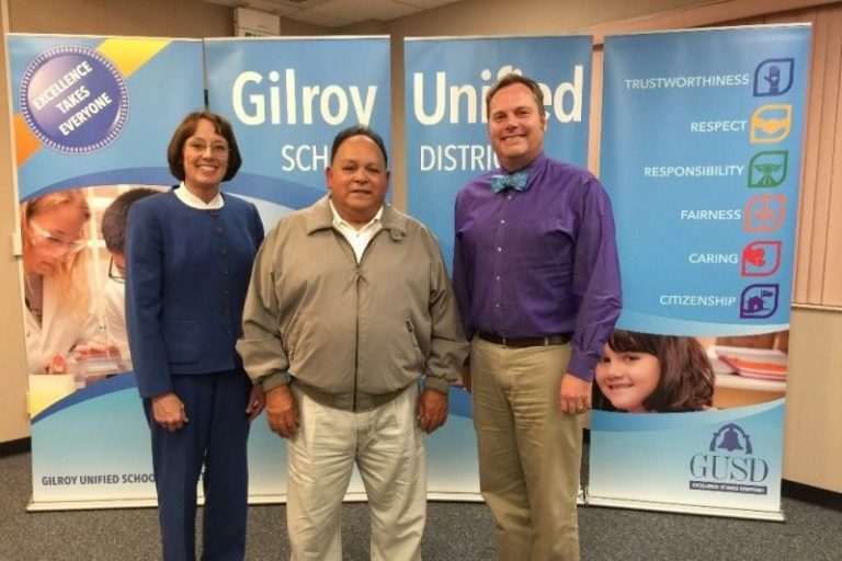 South Valley to name gym after legendary wrestling coach Mar