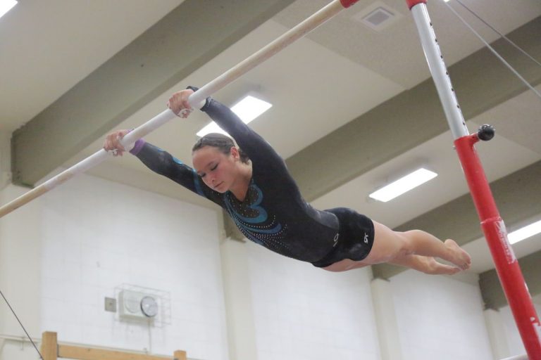 2015 Christopher High Athletes of the Year: Roberts and Moen