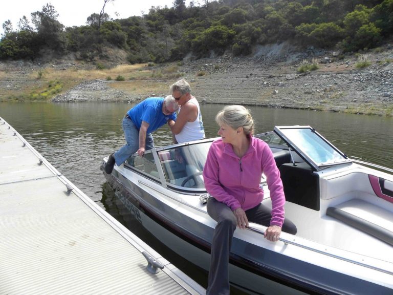 Low water level forces closure of Anderson Lake