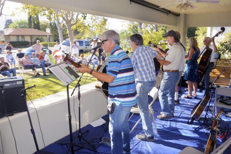 Playin’ on porches