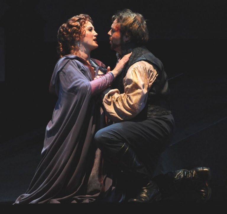 ‘Tosca’ features searing drama and music