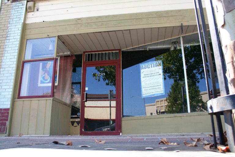 City, property owners outline plan for dangerous building