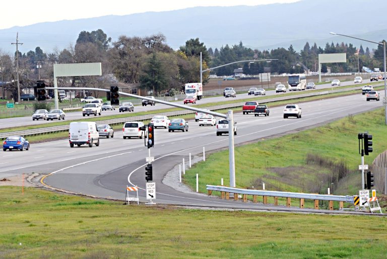 Metered U.S. 101 on-ramps to be activated in October