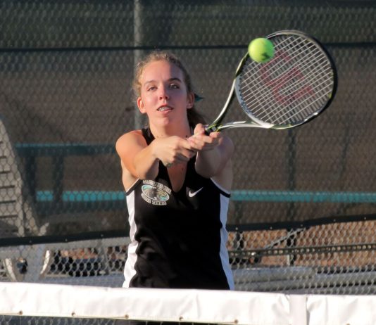 Prep tennis: No. 3 dubs lift Cougars to win over Balers