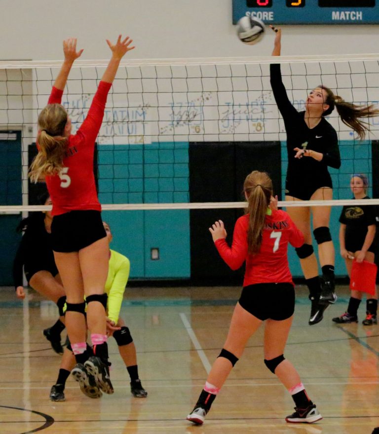 Prep Volleyball: Balers sweep Cougars