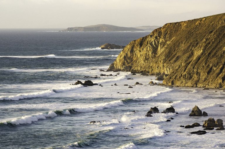 Getting Out: Point your way to this vista seashore