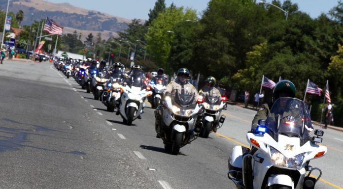 Thousands Pay Tribute to fallen San Jose Officer.