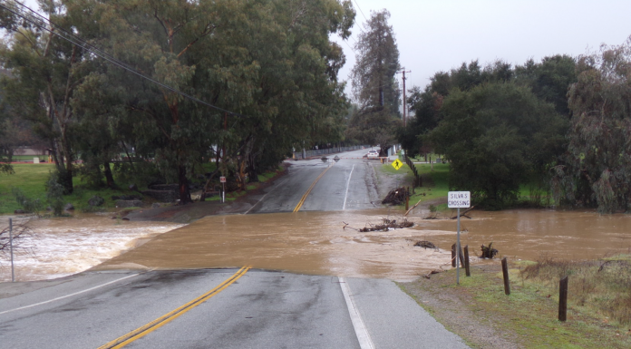 Storm closes Christmas Hill Park entrance