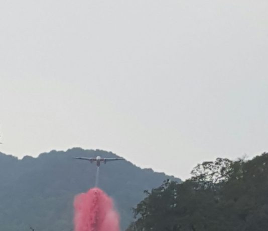 Update Ballybunion, three hundred firefighters with air power battle brush fire