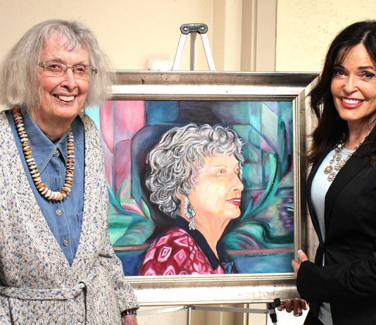 Ex-mayor gets portrait
