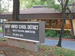 gilroy unified school district administration building camino arroyo