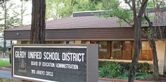 gilroy unified school district administration building camino arroyo