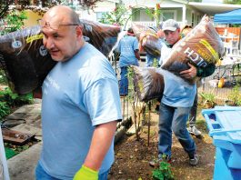 Volunteers repair seniors’ homes