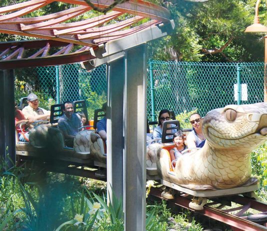 gilroy gardens timber twister roller coaster