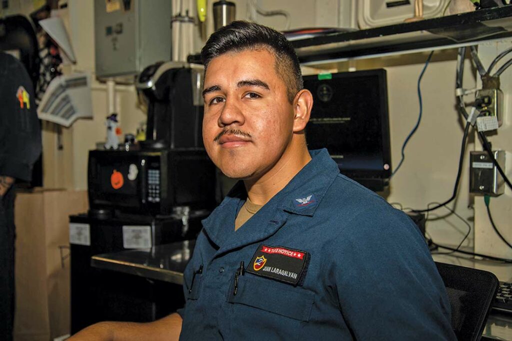 juan laragalvan uss essex