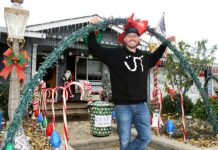 Rocci Cetani Christmas lights west eighth street
