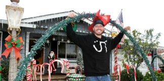 Rocci Cetani Christmas lights west eighth street