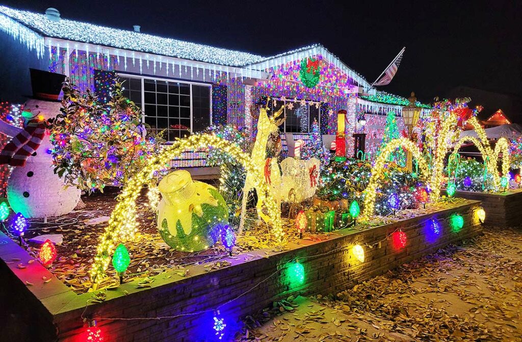 Rocci Cetani Christmas lights west eighth street