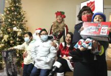 salvation army of gilroy fred tovar santa claus nayeli mercado christmas
