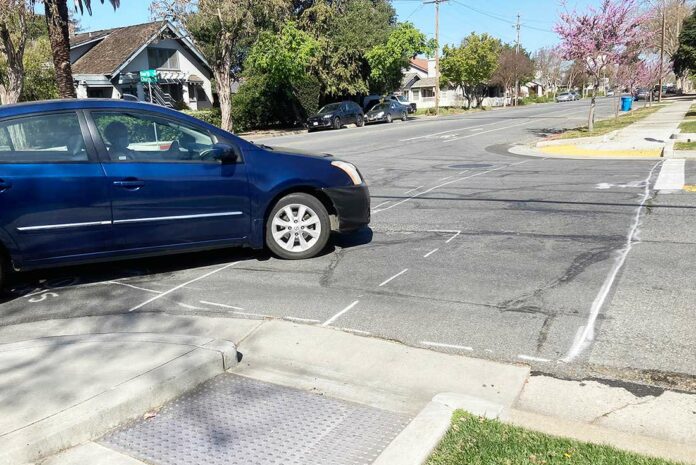 church fourth street intersection downtown gilroy crosswalk