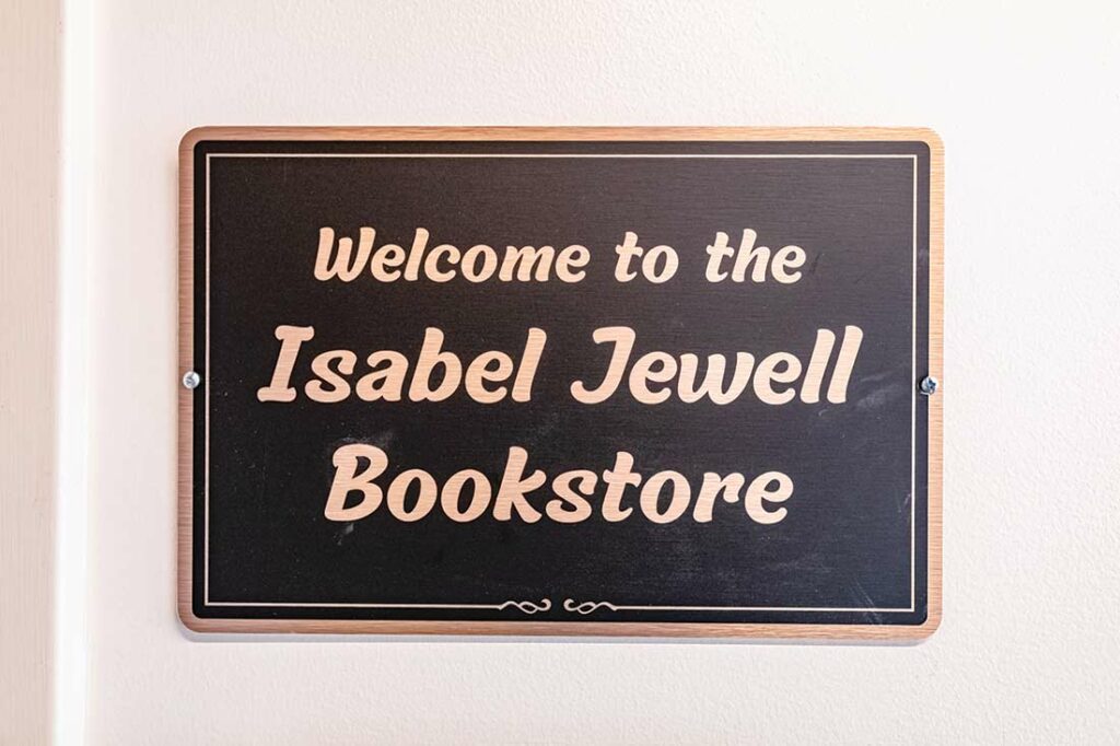 isabel jewell friends of the gilroy library bookstore