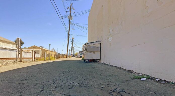 railroad alley downtown gilroy martin street