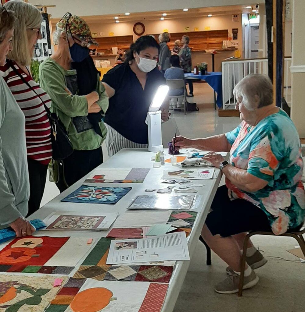 IFDES Lodge AAUW quilt show Margie Enger