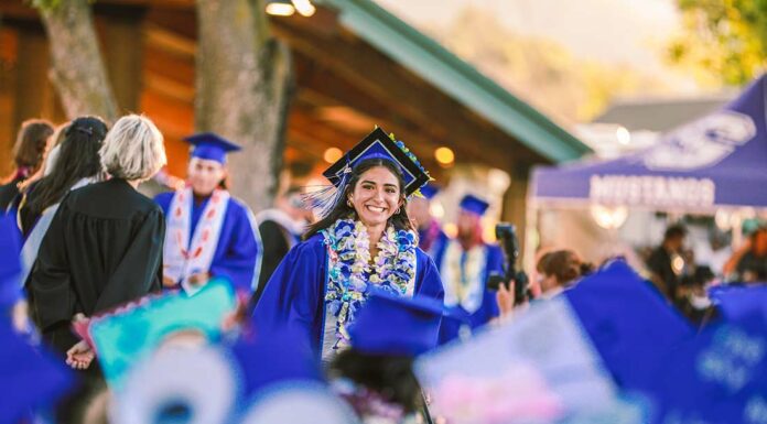 gilroy high school graduation 2022