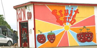 pacheco pass highway fruit barn