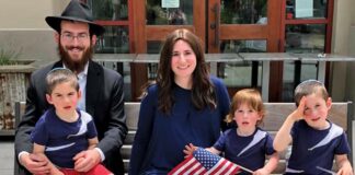 rabbi mendel liberow fourth of july freedom fest