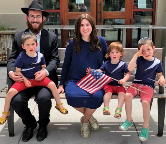 rabbi mendel liberow fourth of july freedom fest
