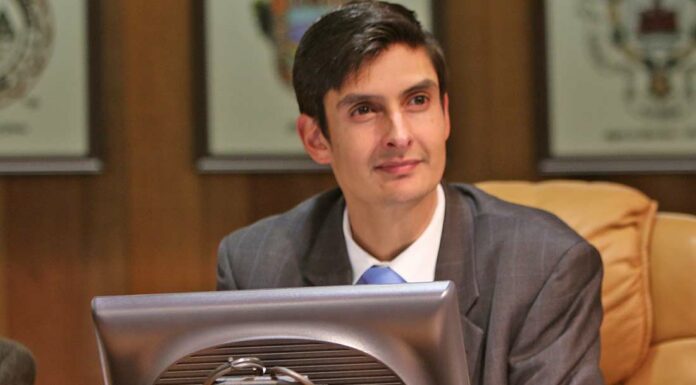 Peter Leroe-Munoz gilroy city council