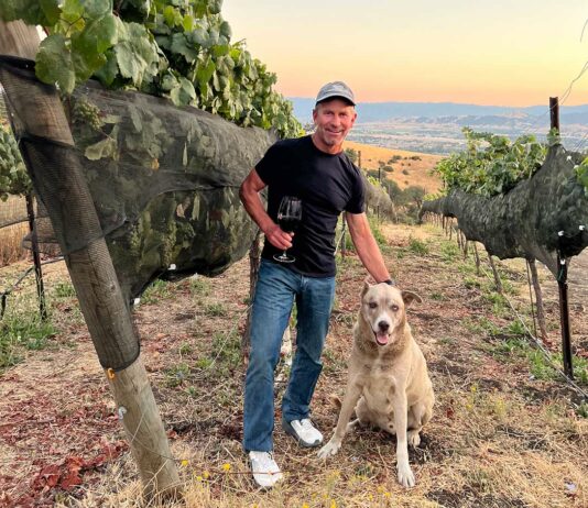 Moose to the Rescue: Physician shares healthy eating habits at vineyard