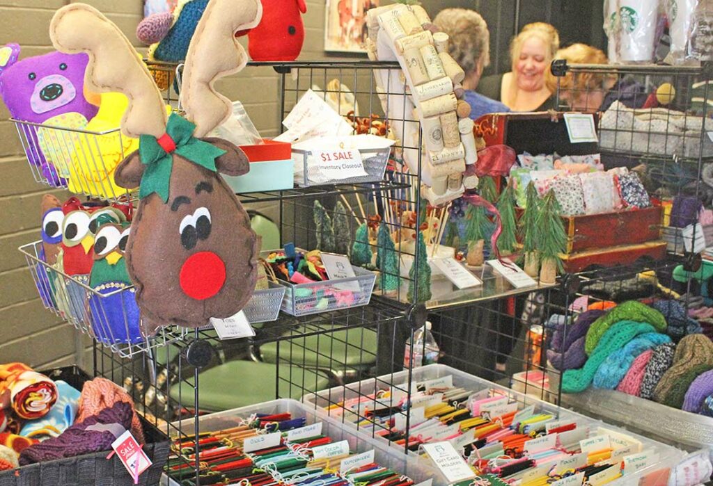 gilroy center for the arts craft fair holiday small business saturday