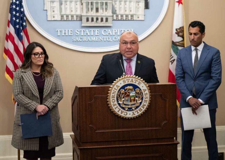 Bill would help undocumented disaster victims