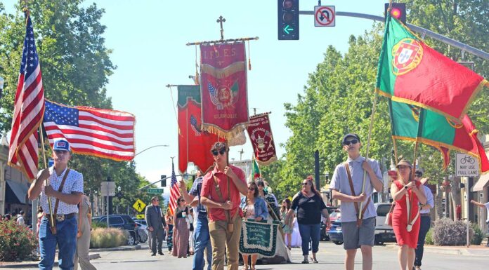 I.F.D.E.S. Portuguese Hall of Gilroy holy ghost parade