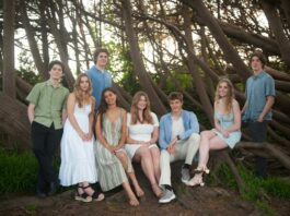 PHOTO: Mount Madonna School Class of 2023 mount madonna school class of 2023