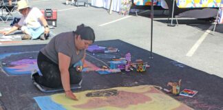 downtown gilroy chalk fest manos