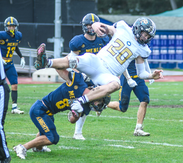 Cougars football rallies past Menlo