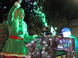 downtown gilroy holiday festival parade