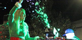 downtown gilroy holiday festival parade