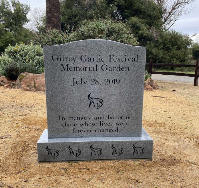 gilroy garlic festival memorial garden christmas hill park